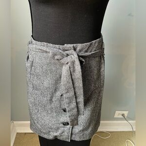 Banana republic pencil skirt 4P gray tweed belted career office academic teacher